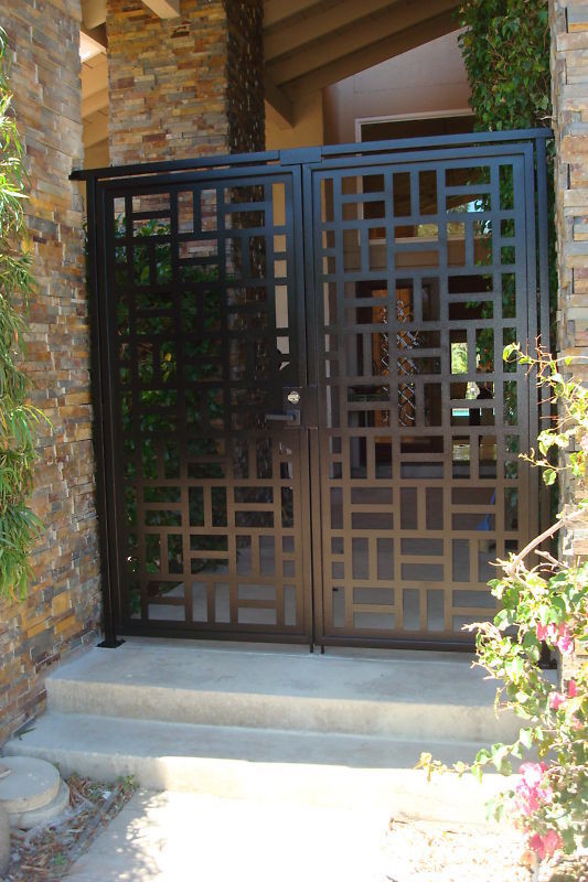 Grid Gate iron door
